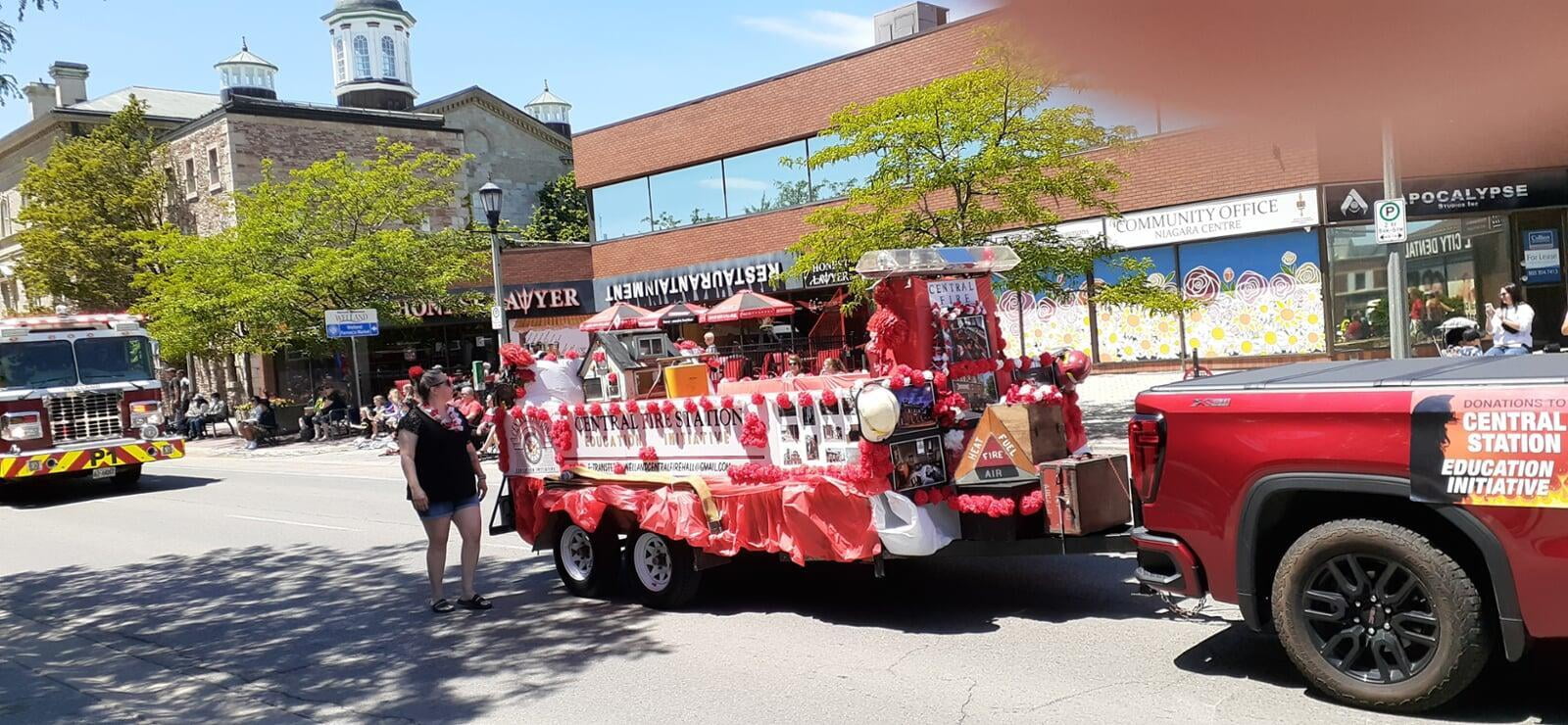 Rose Festival Float - First Place